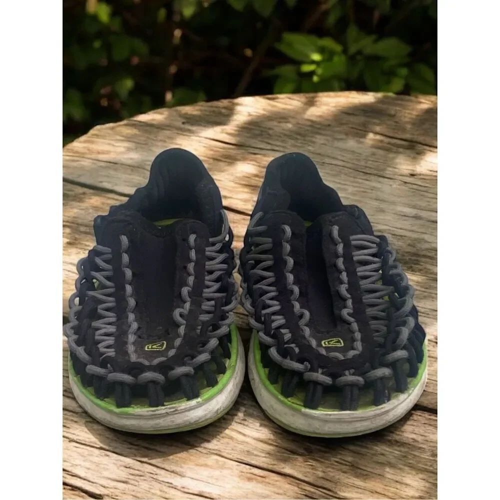 Keen Uneek Unisex Child Green Black Bungee Cord Hiking Sandals Sz 12